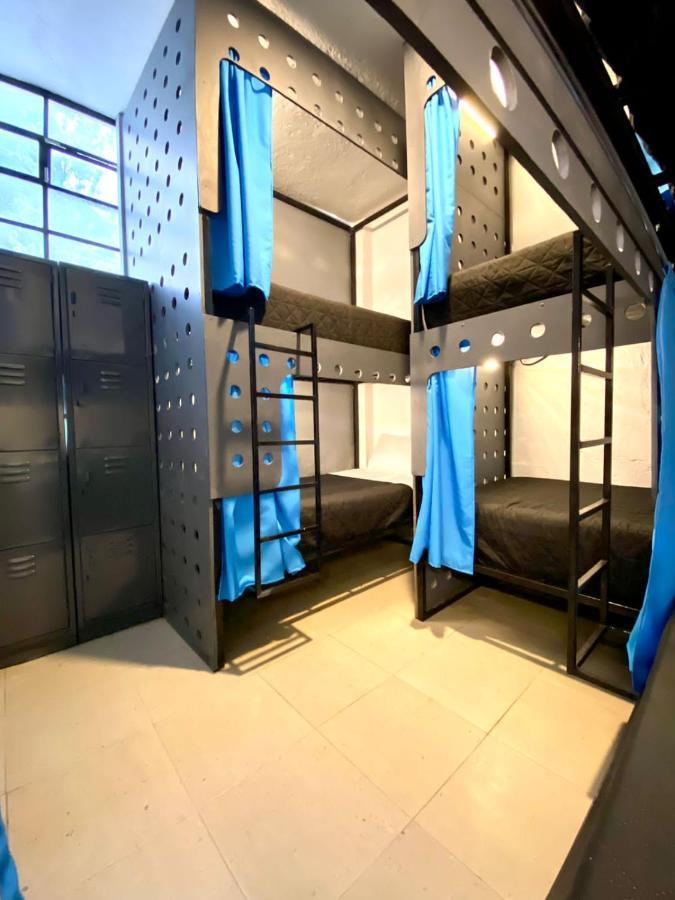 Casa de hóspedes Roomies Parque Cidade do México