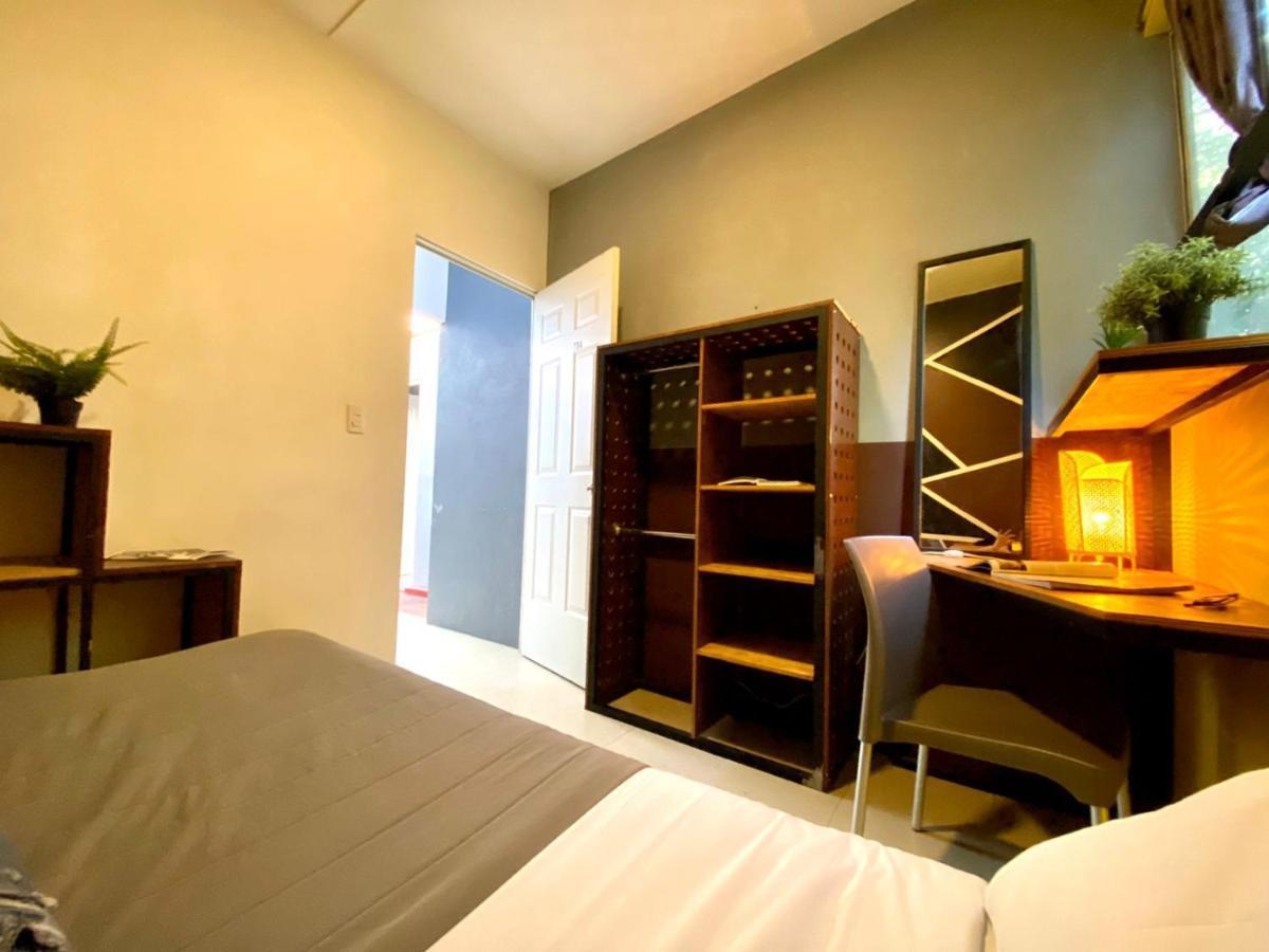 Casa de hóspedes Roomies Parque